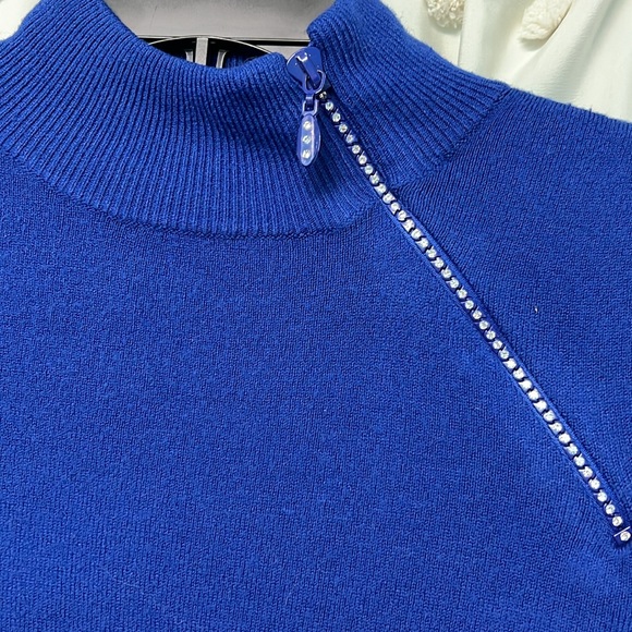 Women’s mock turtle neck , studded zipper neck , SZ Med - Picture 2 of 4